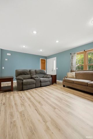 3616 Oak Ridge Drive, Elkhart, IN 46517