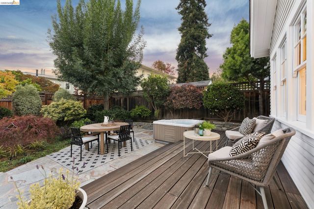 12 Brookside Ave, Berkeley, CA 94705