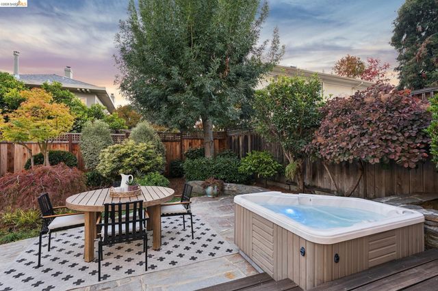 12 Brookside Ave, Berkeley, CA 94705