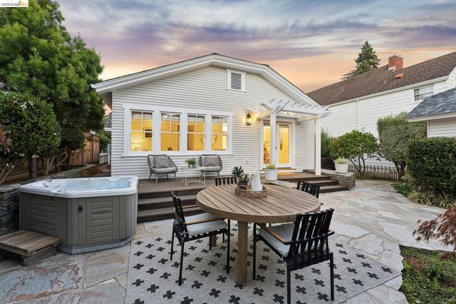 12 Brookside Ave, Berkeley, CA 94705