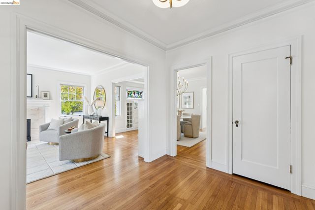 12 Brookside Ave, Berkeley, CA 94705