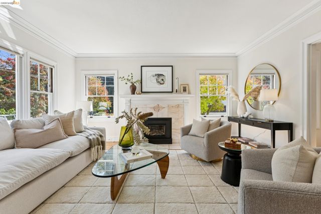 12 Brookside Ave, Berkeley, CA 94705