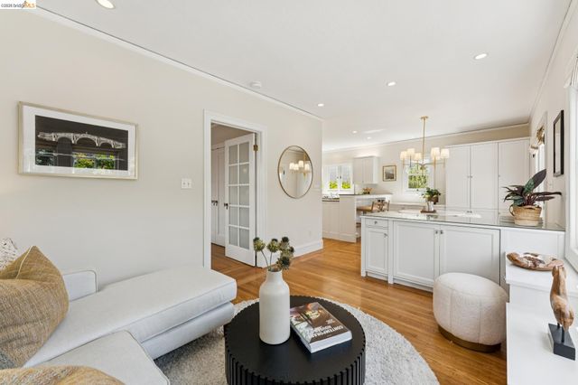 12 Brookside Ave, Berkeley, CA 94705