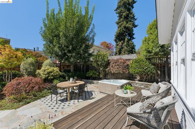 12 Brookside Ave, Berkeley, CA 94705