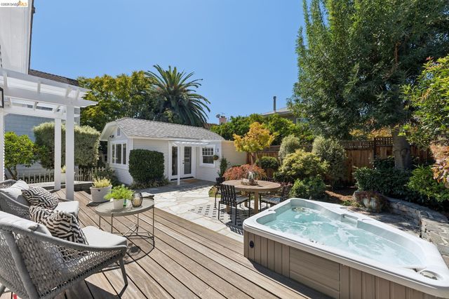 12 Brookside Ave, Berkeley, CA 94705