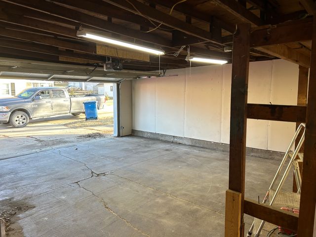 105 W 2nd Street, Spring Valley, IL 61362