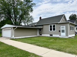 105 W 2nd Street, Spring Valley, IL 61362