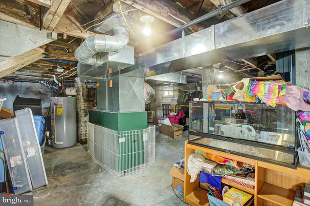 17814 VIRGINIA AVE, Hagerstown, MD 21740