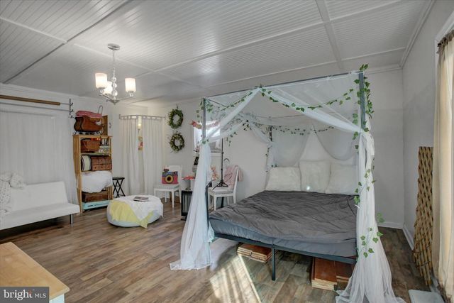 17814 VIRGINIA AVE, Hagerstown, MD 21740