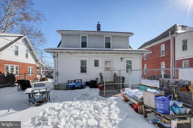 17814 VIRGINIA AVE, Hagerstown, MD 21740