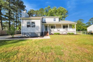 31 Pasture Rd # A, Poquoson, VA 23662