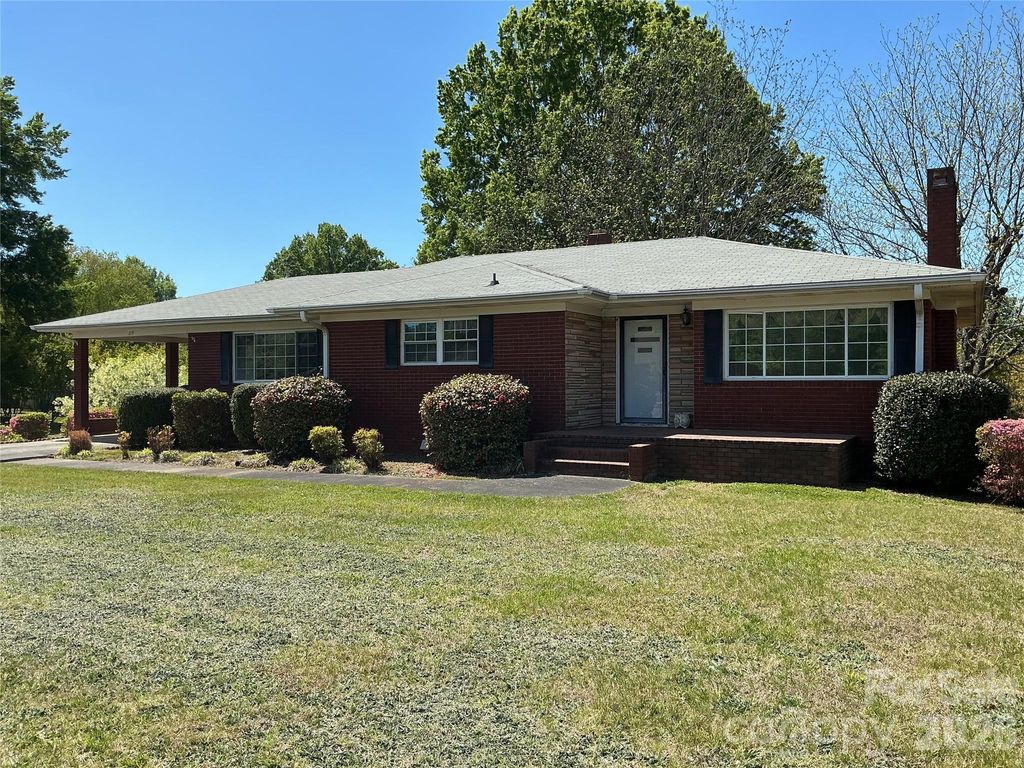 219 N Central Avenue, Locust, NC 28097