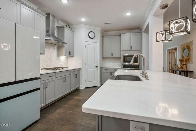 2016 Delaney Hills Lane, Fuquay Varina, NC 27526