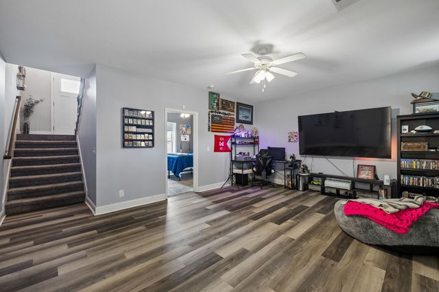 243 Stone Bluff Way, Clarksville, TN 37040