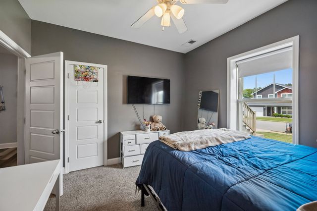 243 Stone Bluff Way, Clarksville, TN 37040