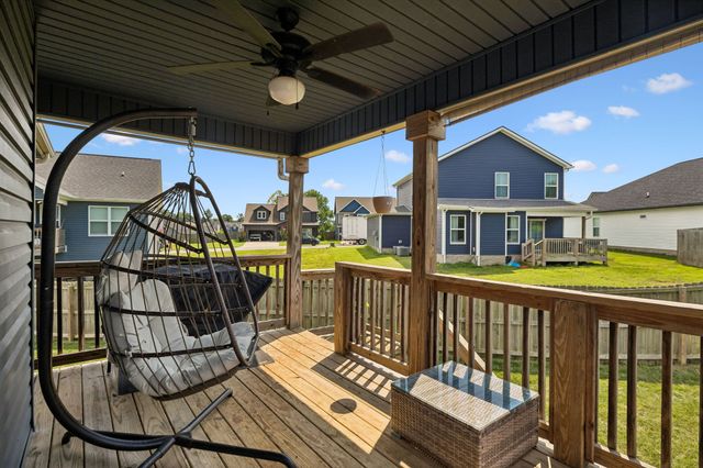 243 Stone Bluff Way, Clarksville, TN 37040