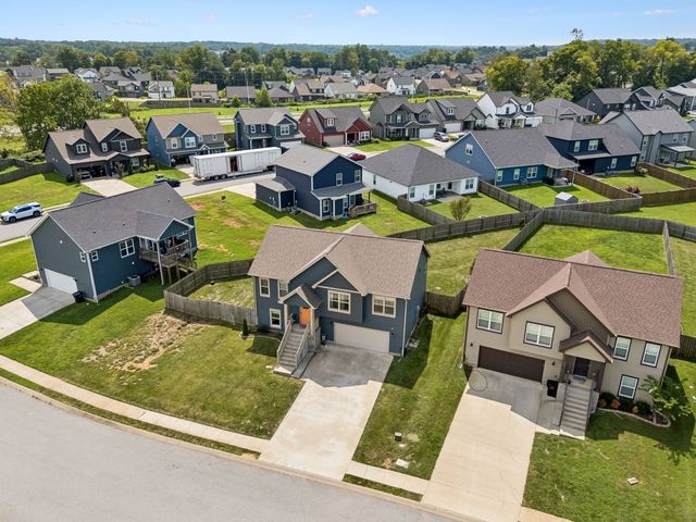 243 Stone Bluff Way, Clarksville, TN 37040