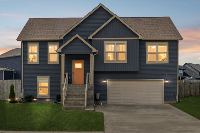 243 Stone Bluff Way, Clarksville, TN 37040