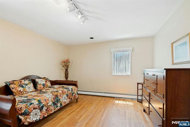 5-17 Philip Street, Fair Lawn, NJ 07410