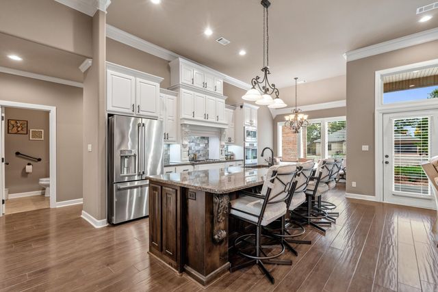 13 Disfrutar Lane, Hot Springs Village, AR 71909
