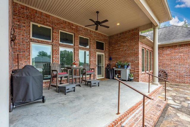13 Disfrutar Lane, Hot Springs Village, AR 71909