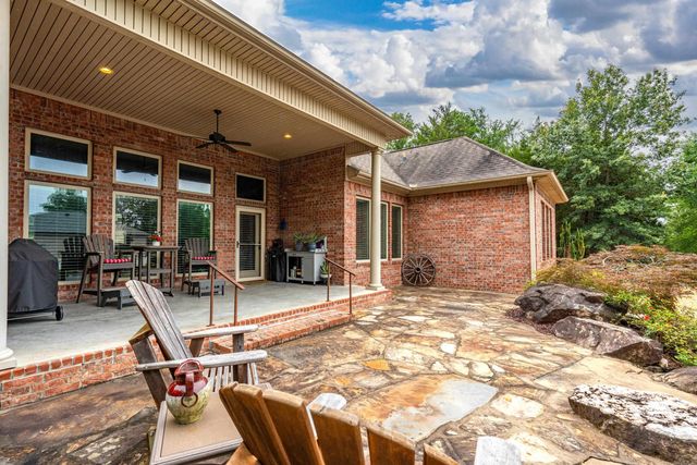 13 Disfrutar Lane, Hot Springs Village, AR 71909