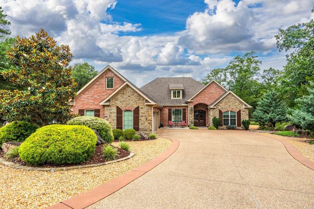 13 Disfrutar Lane, Hot Springs Village, AR 71909