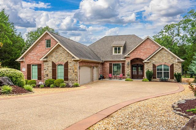 13 Disfrutar Lane, Hot Springs Village, AR 71909