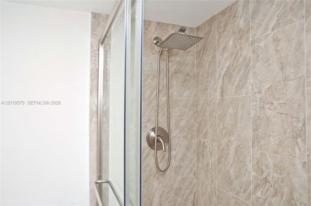 3675 N Country Club Dr 1903, Aventura, FL 33180