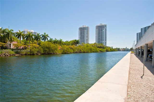 3675 N Country Club Dr 1903, Aventura, FL 33180