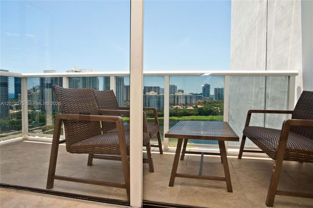 3675 N Country Club Dr 1903, Aventura, FL 33180