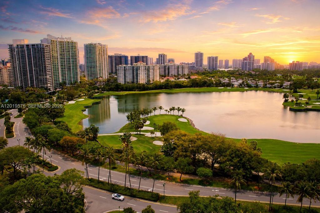 3675 N Country Club Dr 1903, Aventura, FL 33180