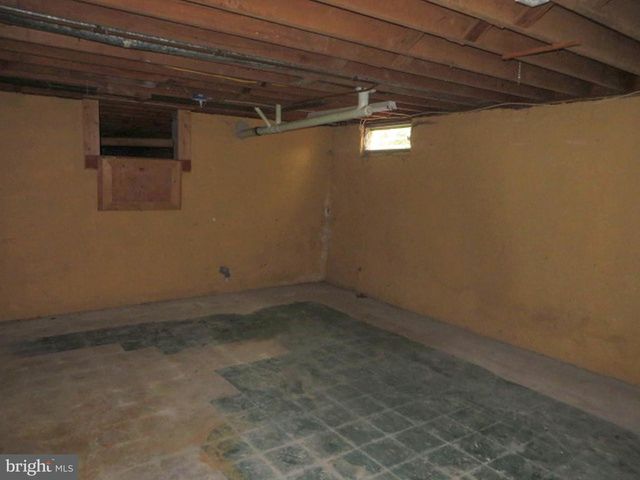 3 CRICKET LN, Cherry Hill, NJ 08003