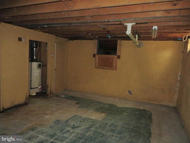 3 CRICKET LN, Cherry Hill, NJ 08003