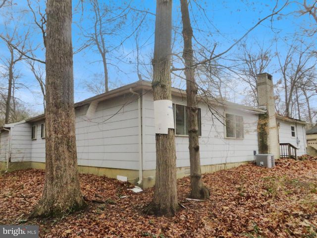 3 CRICKET LN, Cherry Hill, NJ 08003