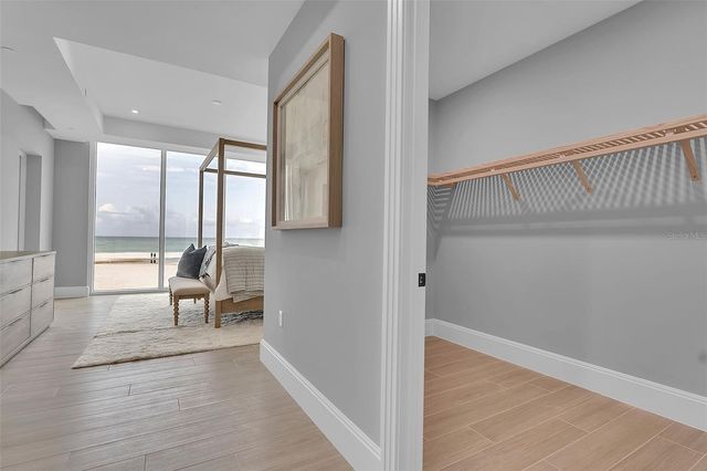 70 AVENIDA VENECCIA 201, Sarasota, FL 34242
