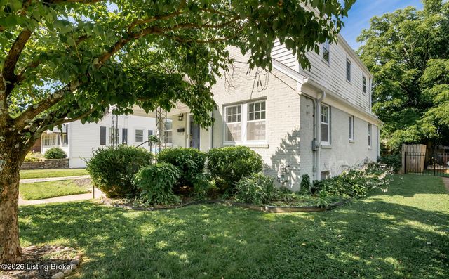 218 Fairlawn Rd, Louisville, KY 40207