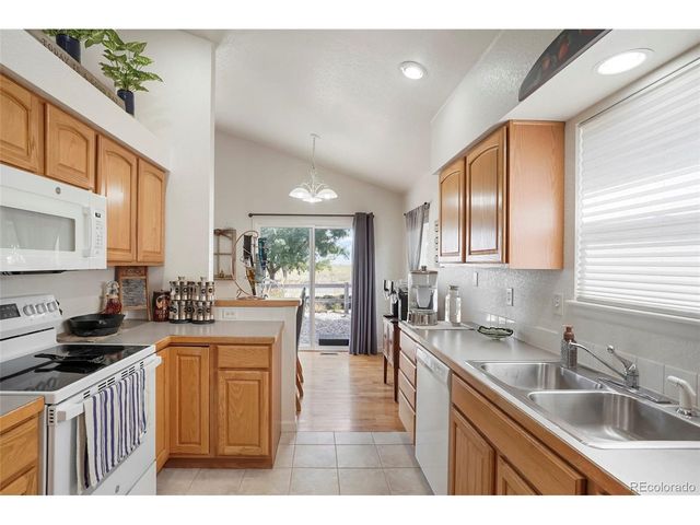 1132 101st Avenue Ct, Greeley, CO 80634