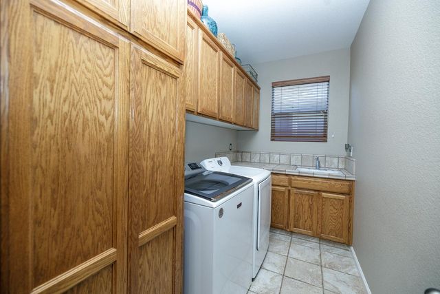 2912 Marazan St, Denair, CA 95316