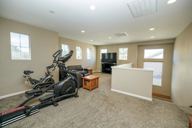 2912 Marazan St, Denair, CA 95316