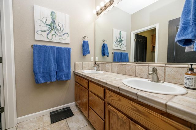 2912 Marazan St, Denair, CA 95316