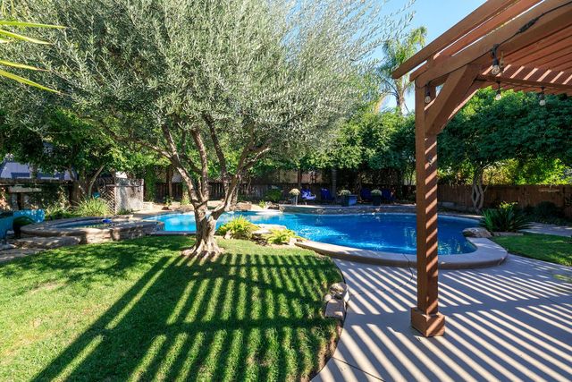 2912 Marazan St, Denair, CA 95316