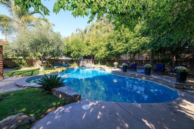 2912 Marazan St, Denair, CA 95316