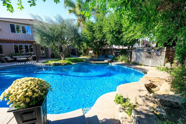 2912 Marazan St, Denair, CA 95316