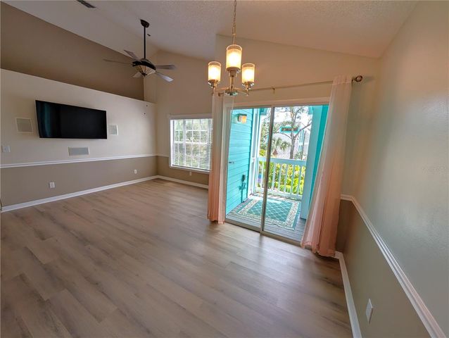 3002 W CLEVELAND STREET E10, Tampa, FL 33609