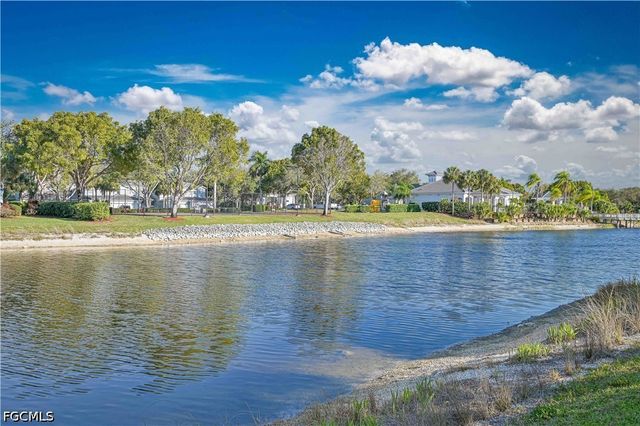 14760 Pinnacle PL 66, Naples, FL 34119