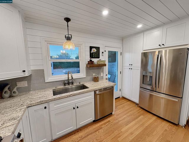 2731 Bonifacio Street, Concord, CA 94519