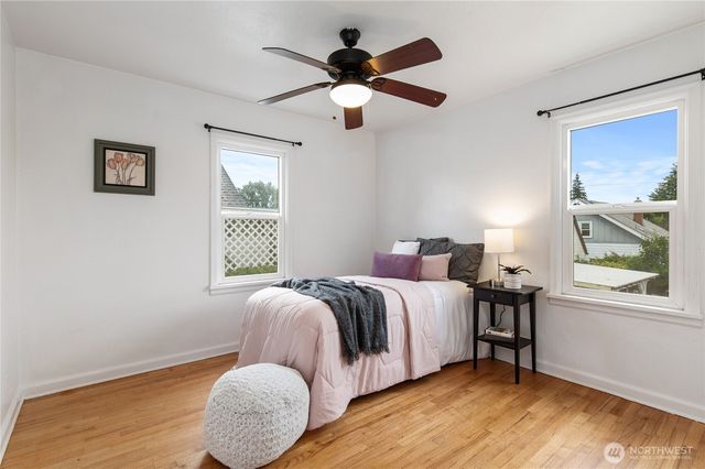 1710 8th Street, Bremerton, WA 98337