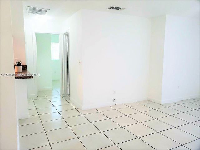 15659 SW 73rd Cir Ter 5-4, Miami, FL 33193