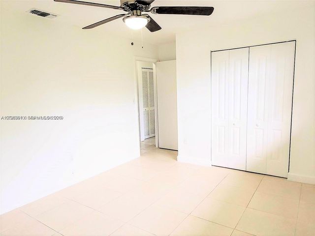 15659 SW 73rd Cir Ter 5-4, Miami, FL 33193